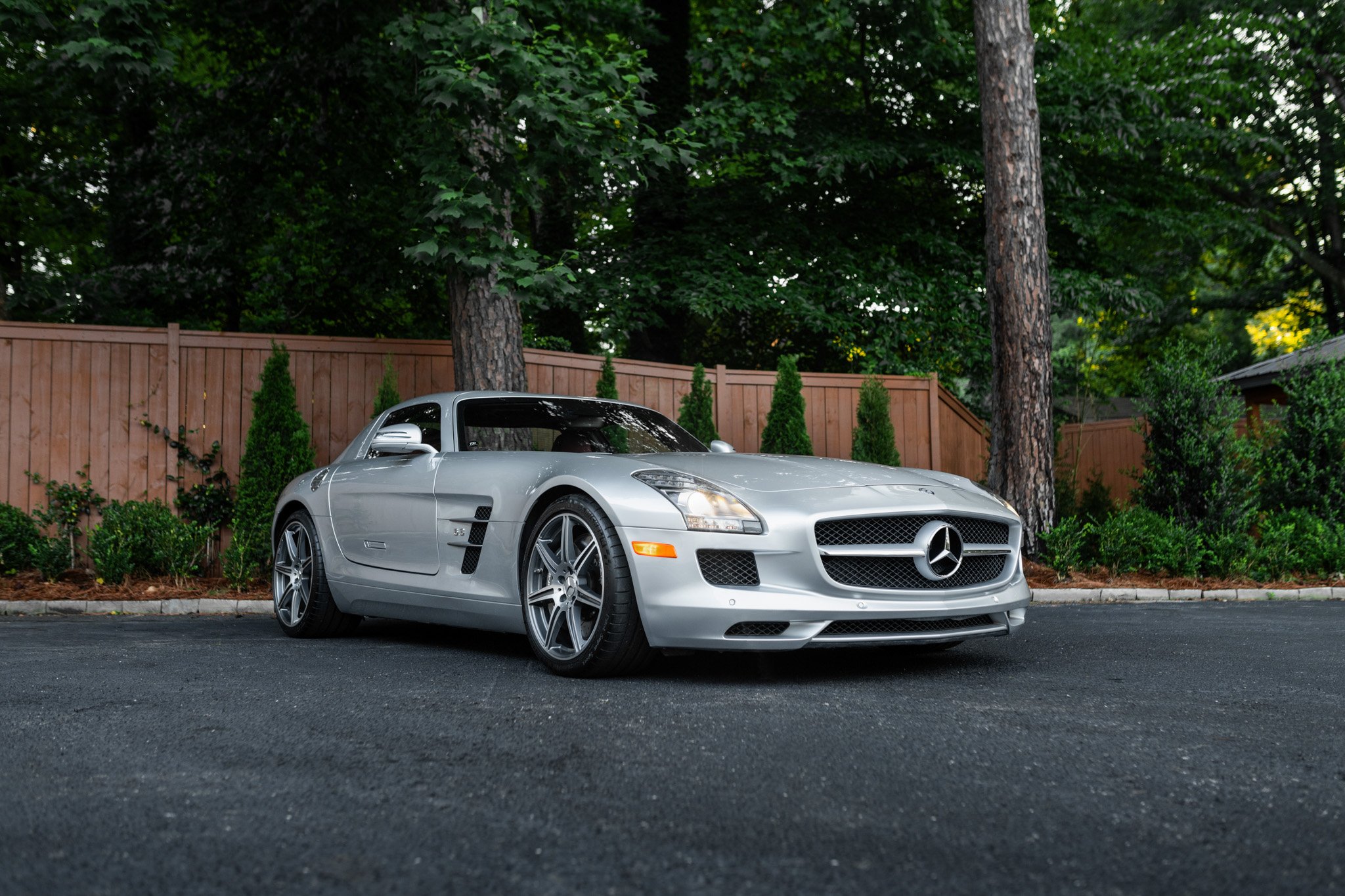 2011 Mercedes-Benz SLS AMG