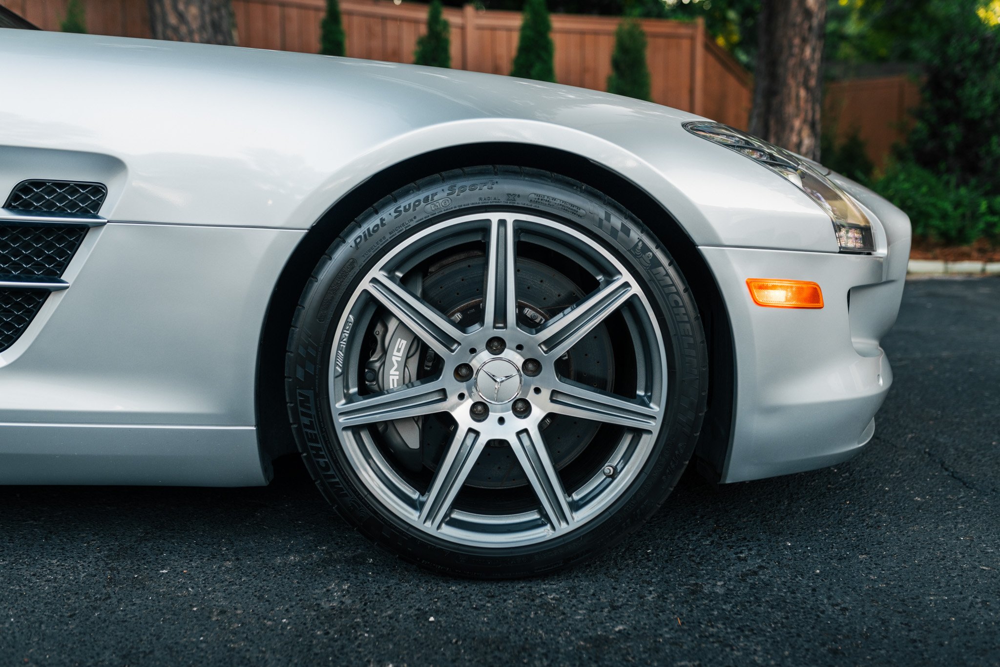 2011 Mercedes-Benz SLS AMG