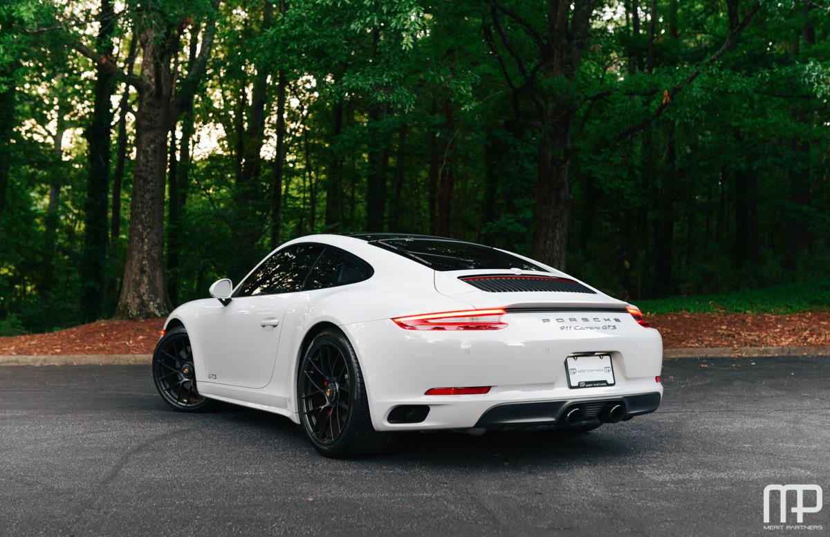 2018 Porsche 911 Carrera GTS (991.2)