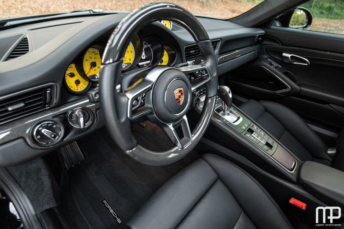 2019 Porsche 911 Turbo S