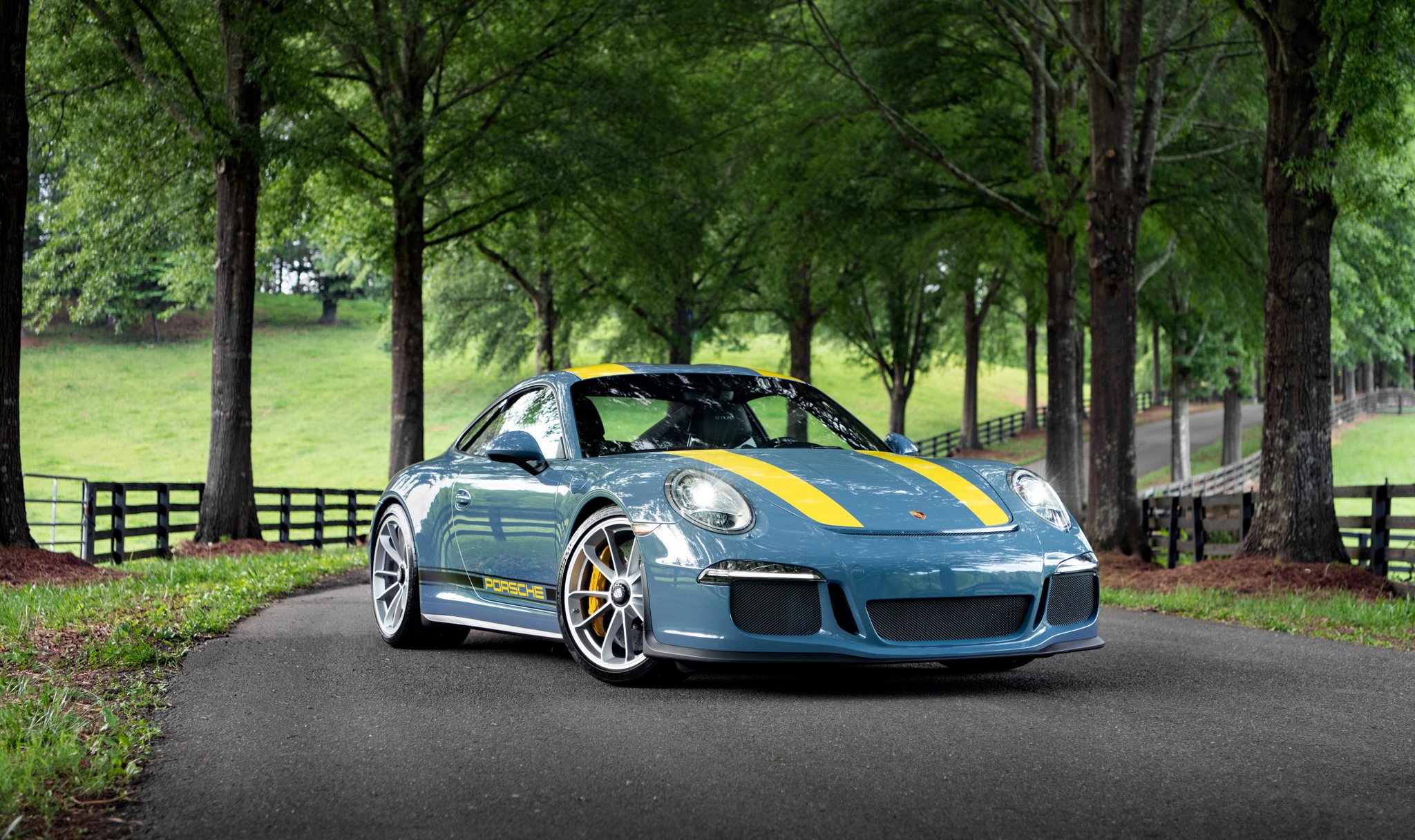 2016 Porsche 911R PTS Aetna Blue