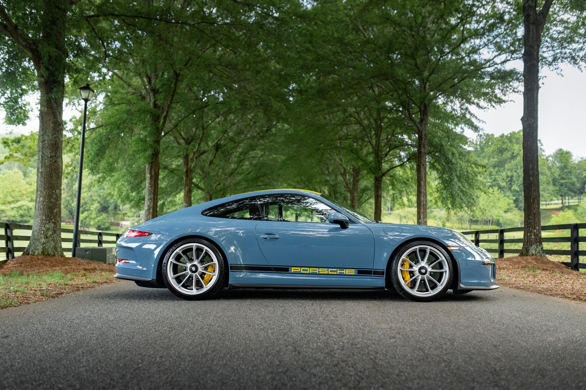 2016 Porsche 911R PTS Aetna Blue