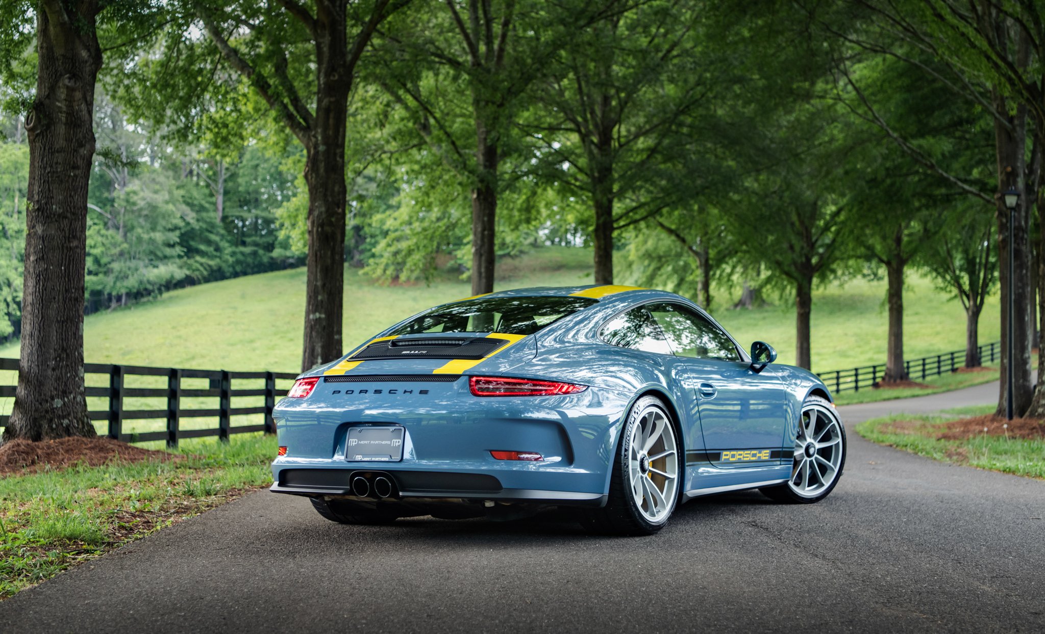 2016 Porsche 911R PTS Aetna Blue