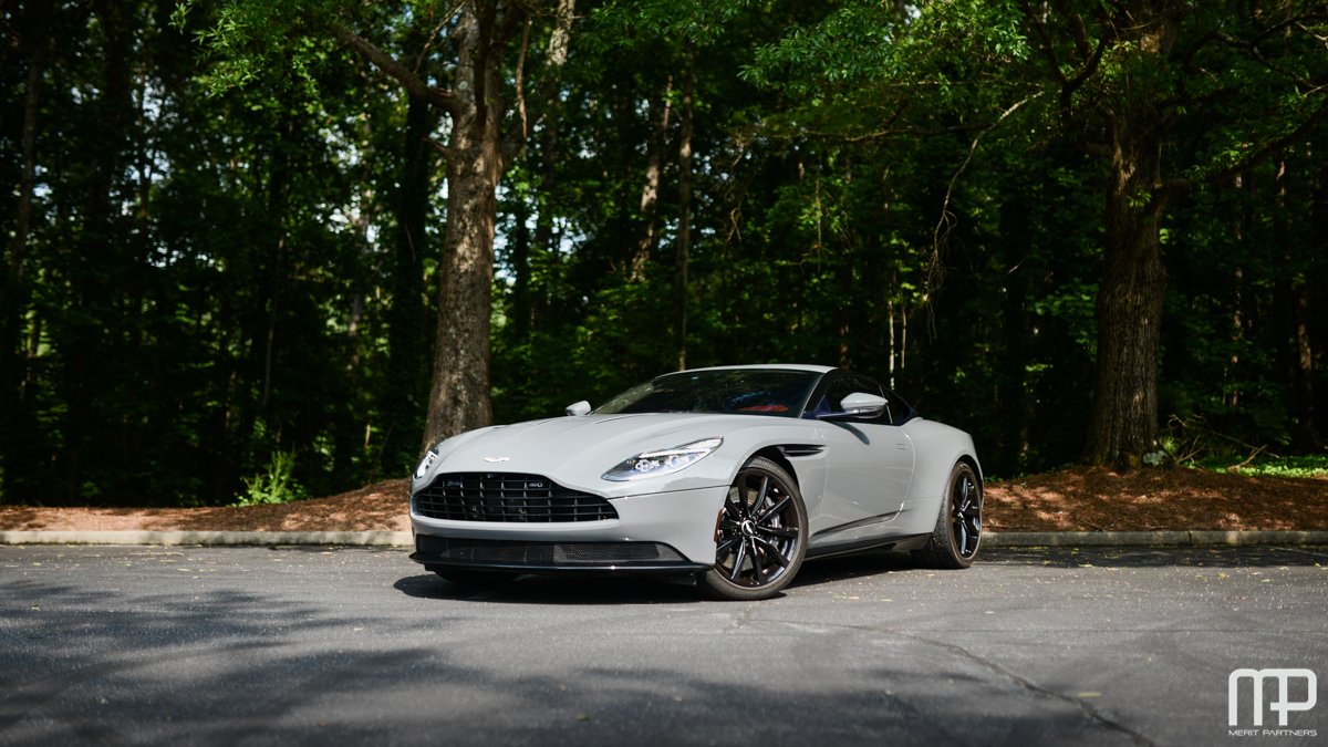 2018 Aston Martin DB11 L05004