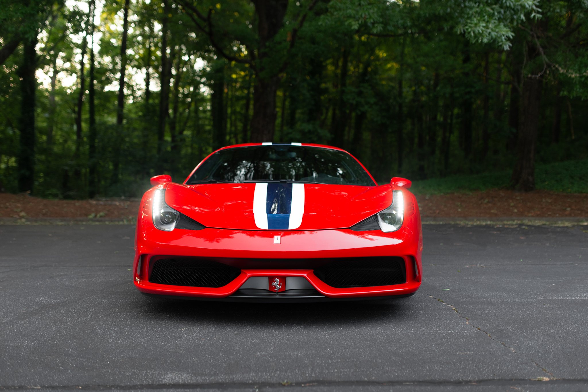 2015 Ferrari 458 Speciale Nart stripes