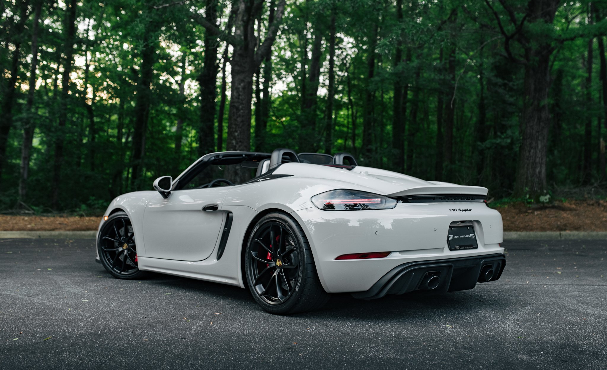 2023 Porsche 718 Spyder