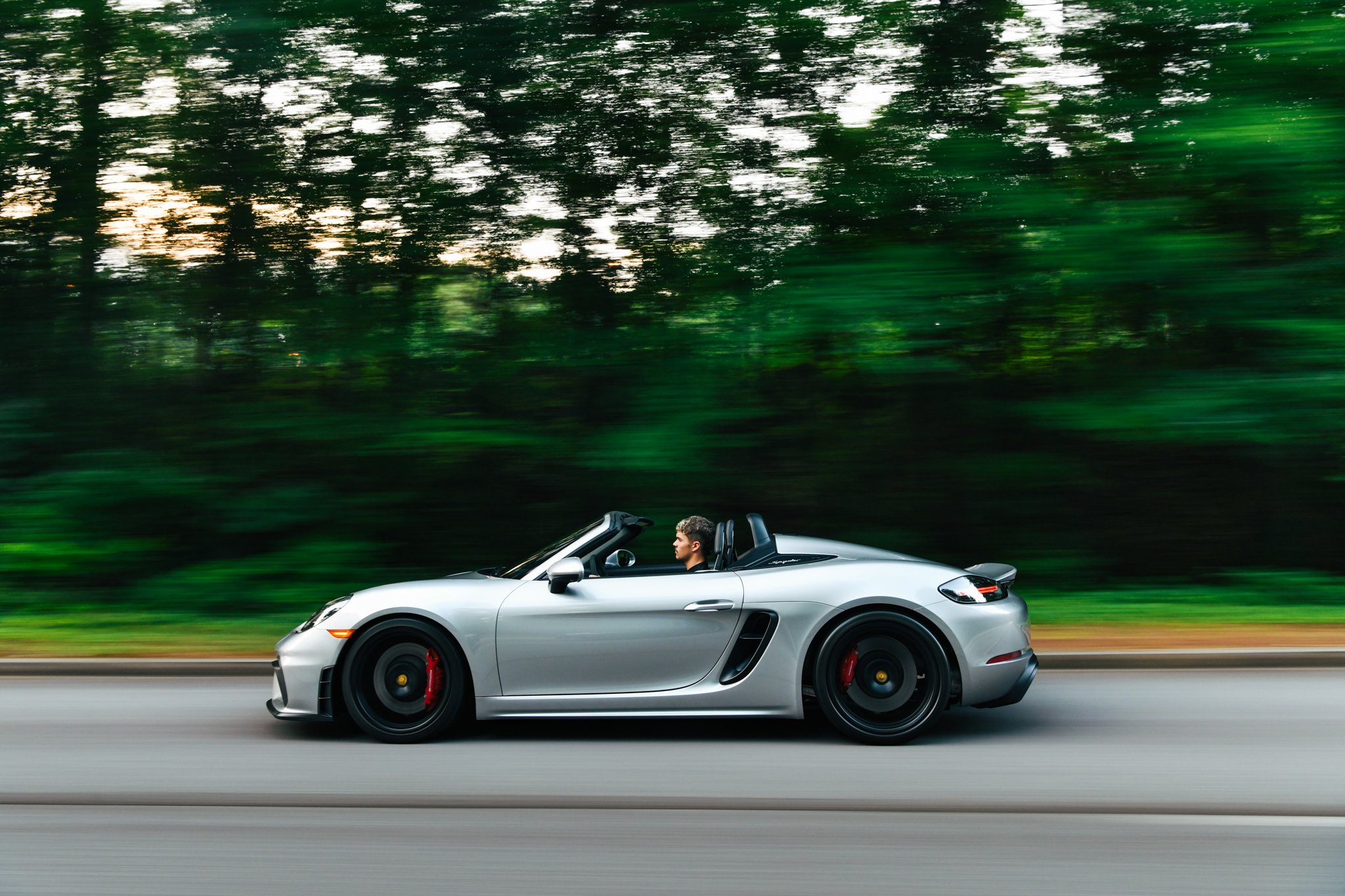 2022 Porsche 718 Spyder