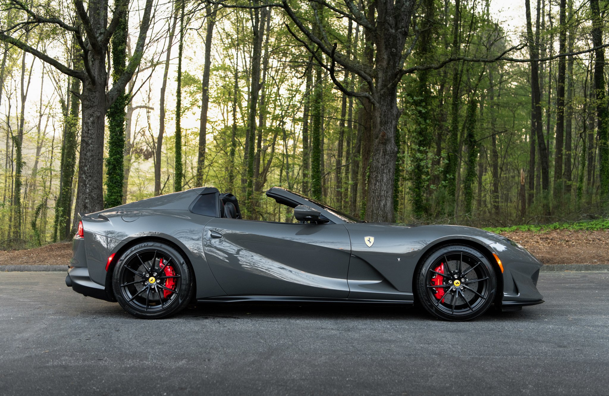 2021 Ferrari 812 GTS