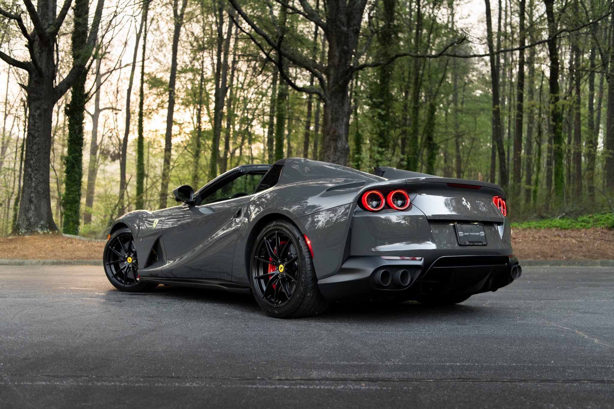 2021 Ferrari 812 GTS