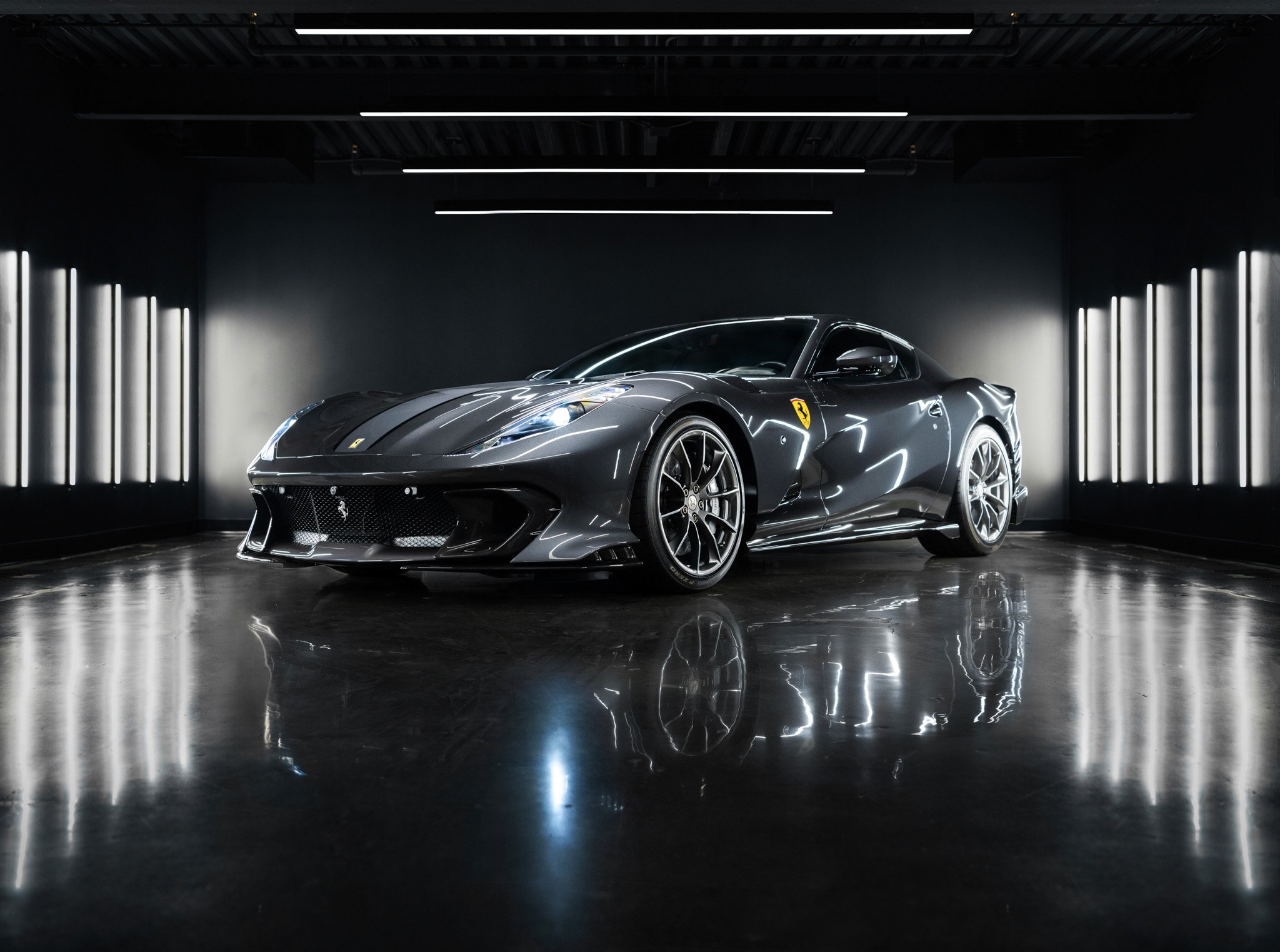 2023 Ferrari 812 Competizione