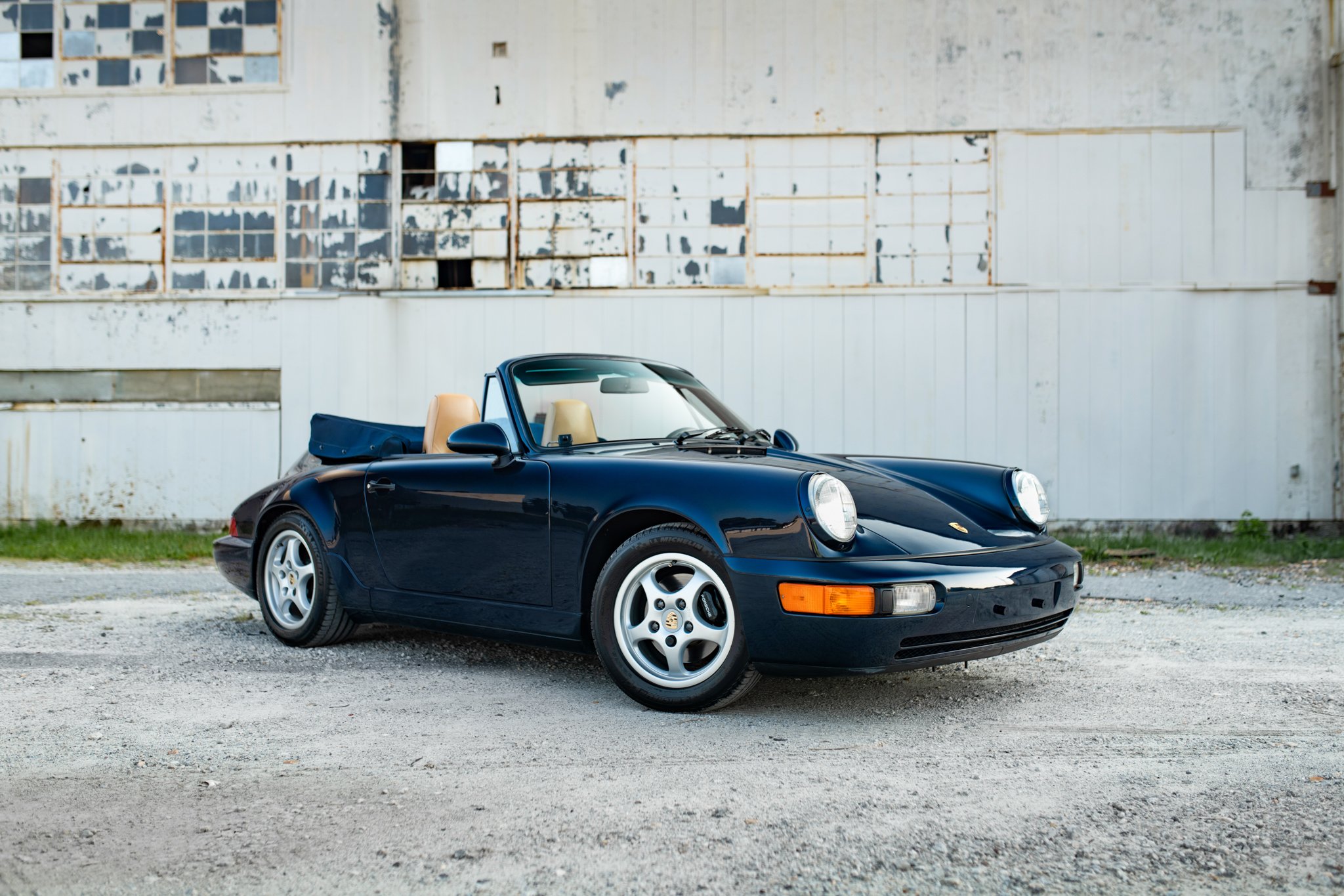 1992 Porsche Carrera 2 Cabriolet