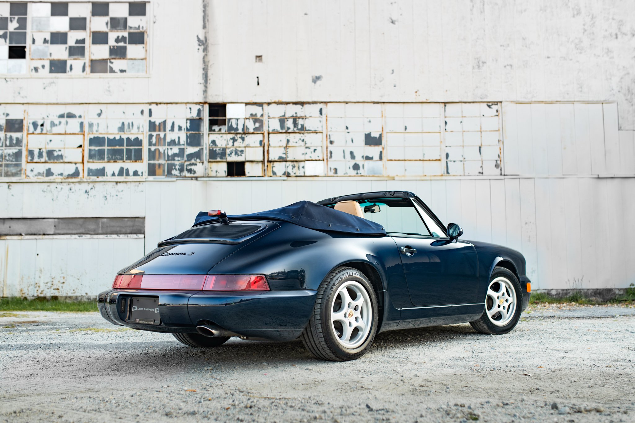 1992 Porsche Carrera 2 Cabriolet