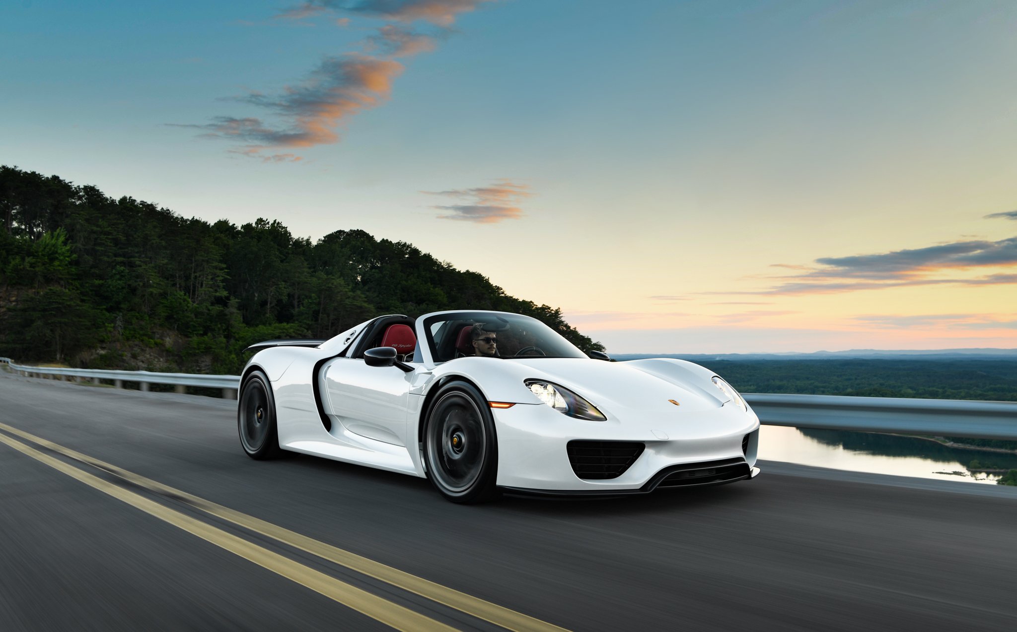 2015 Porsche 918 Spyder