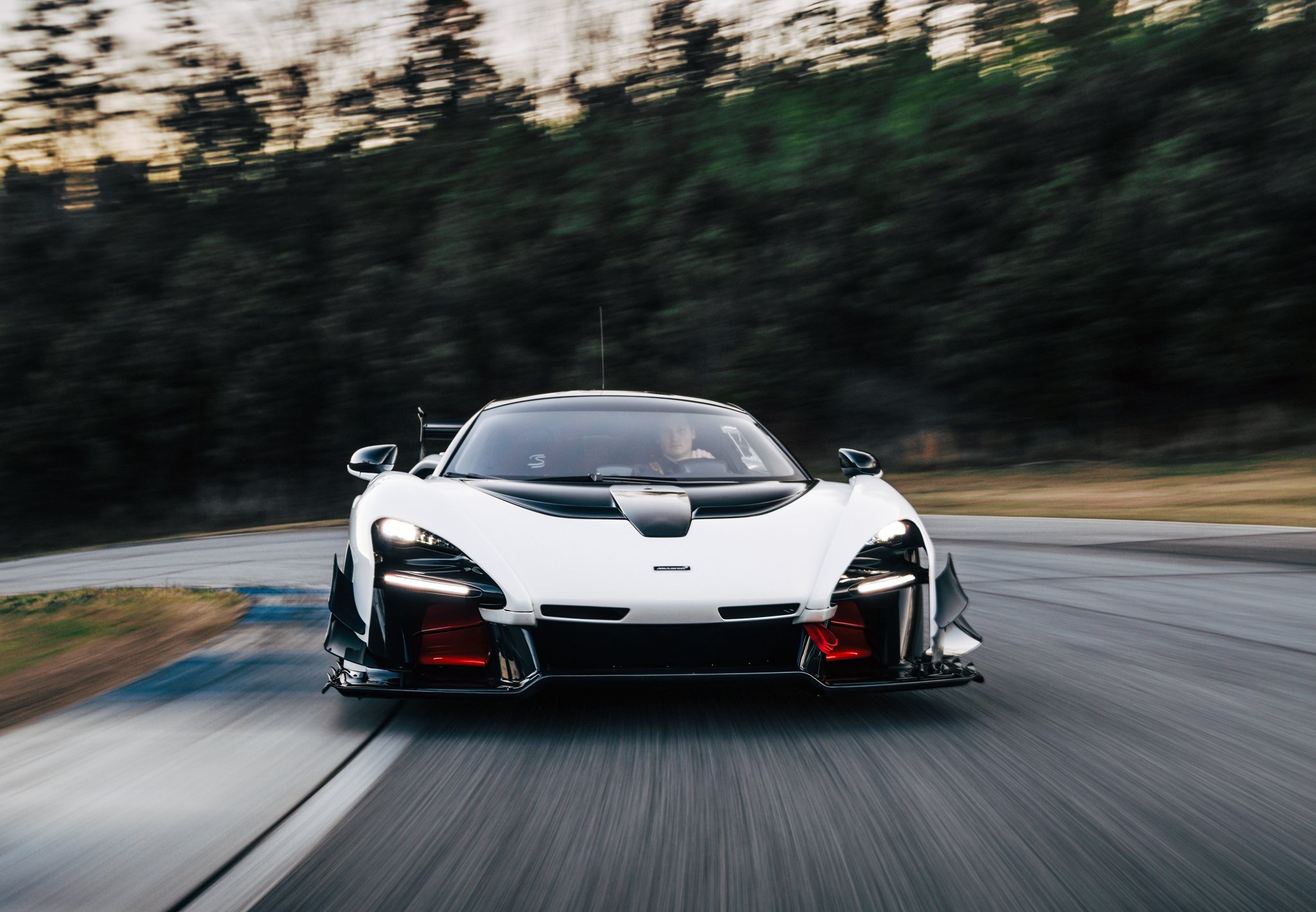 2020 McLaren Senna GTR