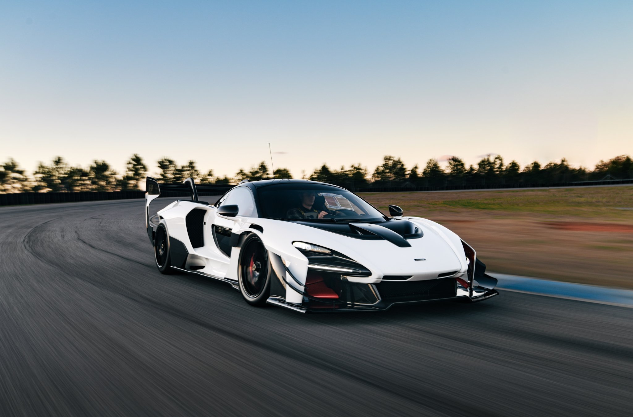 2020 McLaren Senna GTR