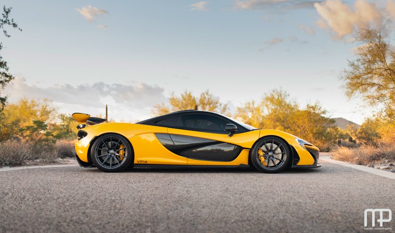 2013 McLaren P1 VP4