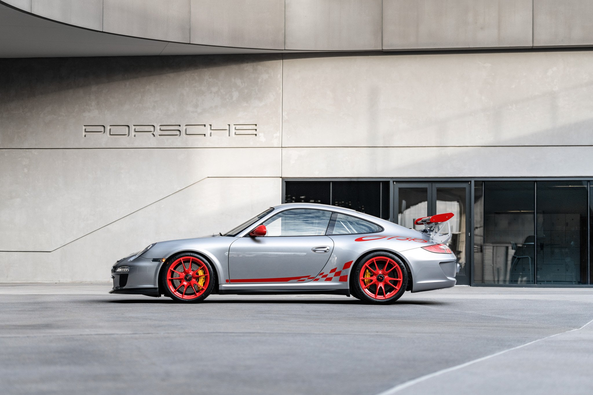 2010 porsche gt3rs in gt silver metallic