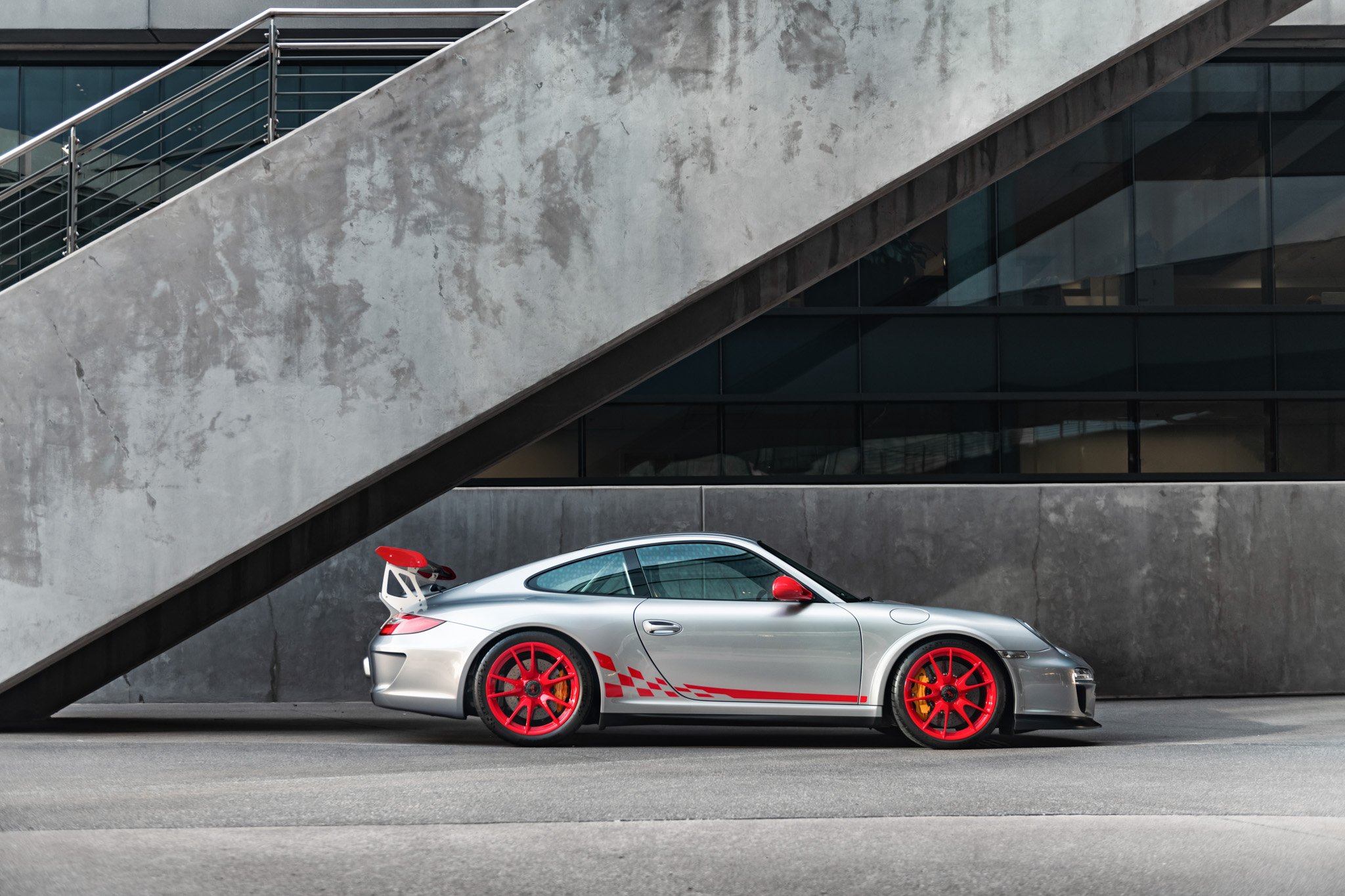 2010 porsche gt3rs in gt silver metallic